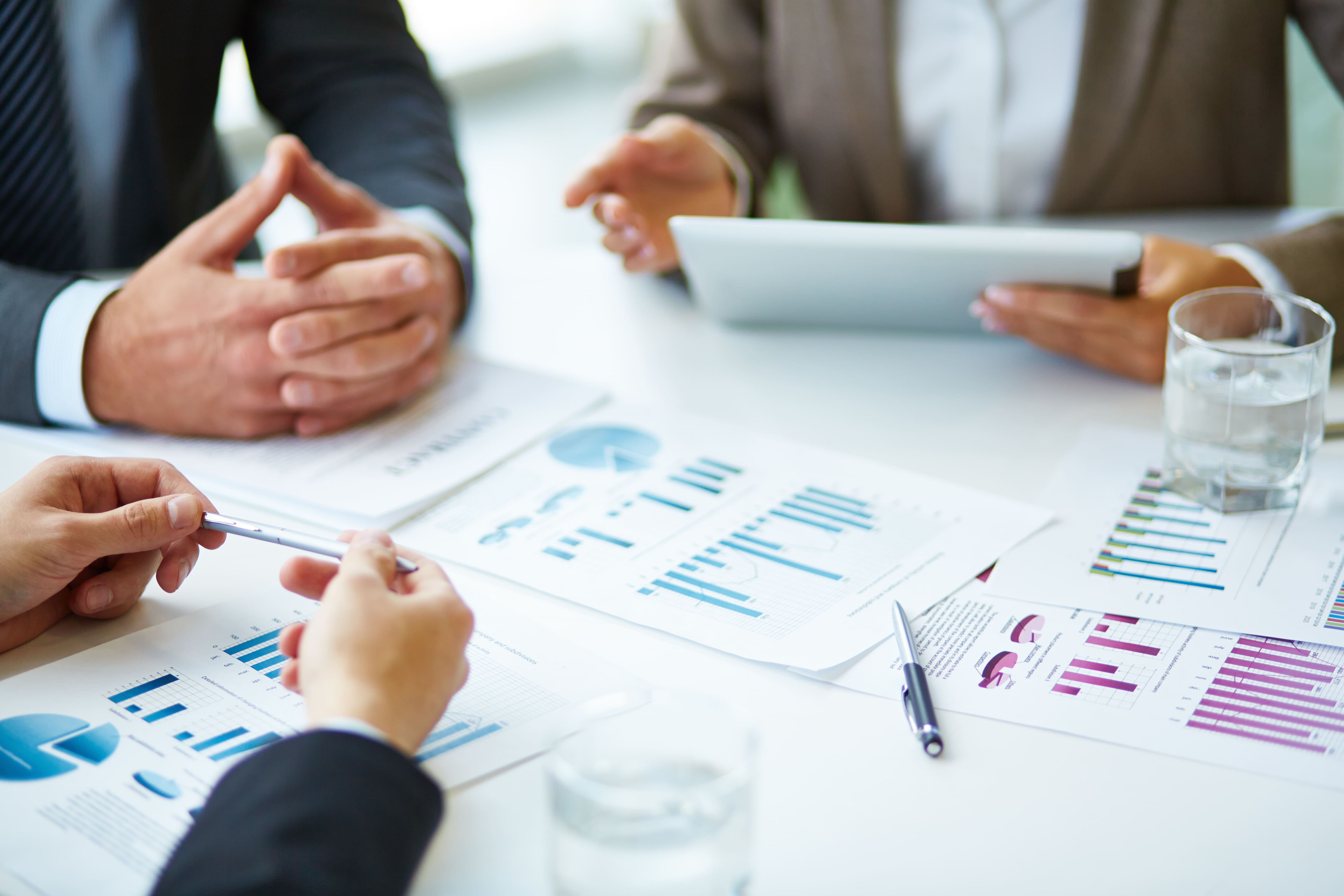 Revisione di contratti e dati di gestione in ambito edile